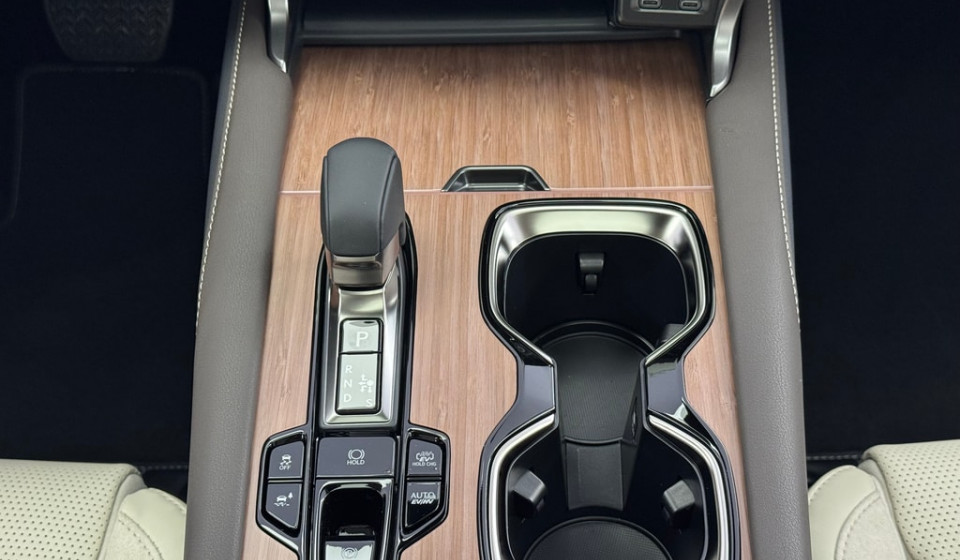 LEXUS RX 450h+ Excellence E-FOUR Plug-in-Hybrid