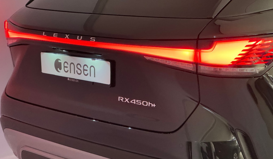 LEXUS RX 450h+ Excellence E-FOUR Plug-in-Hybrid